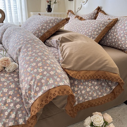 91家纺网 家纺一手货源 找家纺 （总）苏米娜家纺2025韩版复古花边针织棉双层纱四件套A类母婴级有氧双层纱针织棉亲肤小清新印花