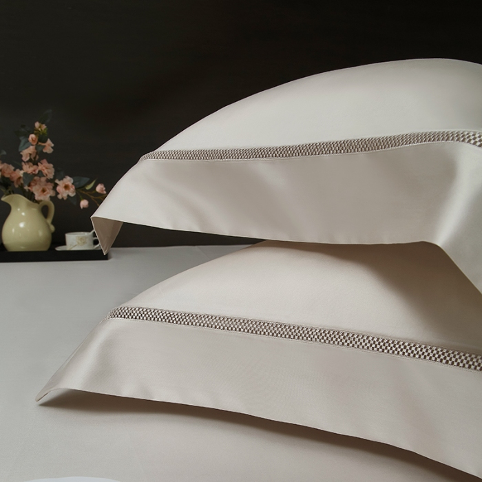 91家纺网 家纺一手货源 找家纺 【2025】100S100支双股长绒棉镂空床单四件套100S/2*50S 500TC 云墅风絮白 券后实付价最低720元