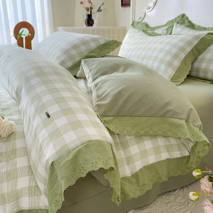 91家纺网 家纺一手货源 找家纺 （总）苏米娜家纺2025韩版复古花边针织棉双层纱四件套A类母婴级有氧双层纱针织棉亲肤小清新印花床盖款四件套