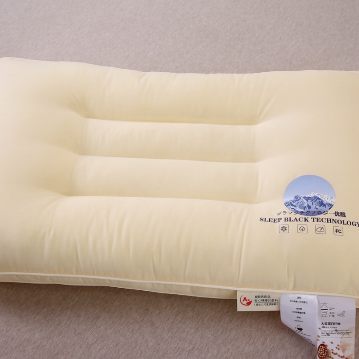 91家纺网 家纺一手货源 找家纺 赛格时代  2025A类全棉大豆枕-定型护颈枕（山峰黄）