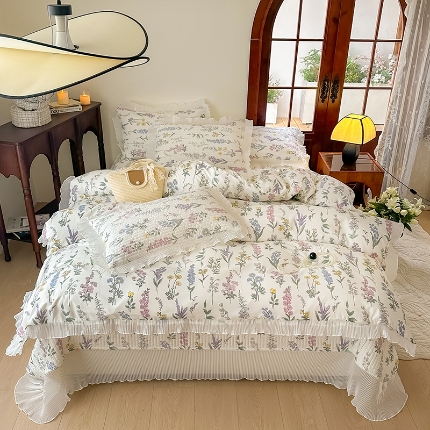 91家纺网 家纺一手货源 找家纺 （总）赫本家纺  2025新款水洗棉花边款夹棉床盖三件套四件套