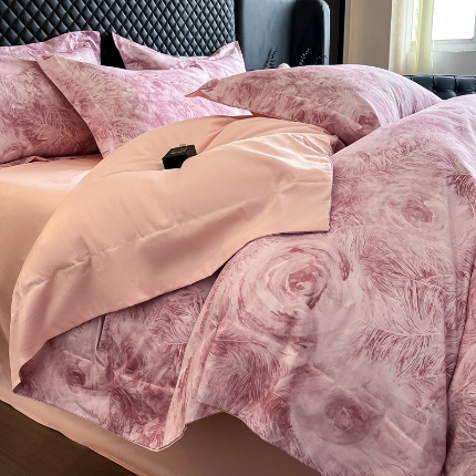 91家纺网 家纺一手货源 找家纺 （总）（控价）2025新款 专版花型 高克重A类 全棉长绒棉数码印花四件套-秘密花园