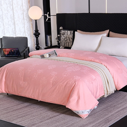 91家纺网 家纺一手货源 找家纺 二合一四季子母被 保真纯桑蚕丝被 高端全棉贡缎提花桑蚕丝被 夏凉被 空调被 春秋被 冬被 婚庆被