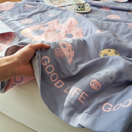  2025新款A类全棉加厚八层纱毛巾被 笑脸蘑菇-蓝