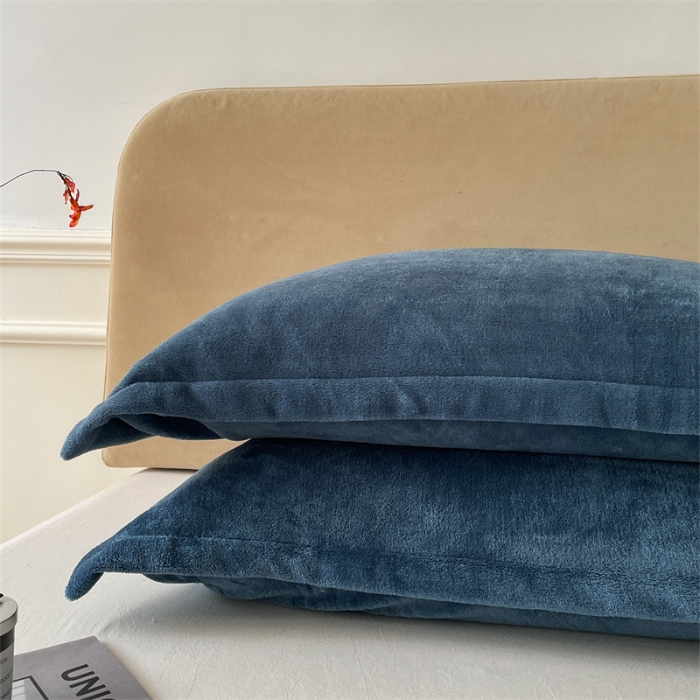 91家纺网 家纺一手货源 找家纺 （总）兰紫橙2025新款纯色牛奶绒枕套