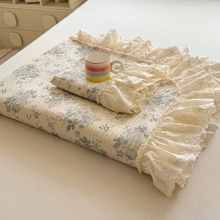 91家纺网 家纺一手货源 找家纺 （总）昊川 2025新款60支全棉双层纱酵素高温砂洗法式床盖