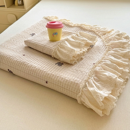 91家纺网 家纺一手货源 找家纺 （总）昊川 2025新款60支全棉双层纱酵素高温砂洗法式床盖