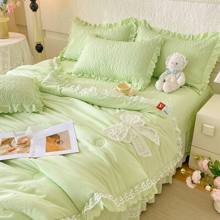 91家纺网 家纺一手货源 找家纺 2025韩版少女心法式公主风水洗棉蕾丝花边夏被床盖款四件套泡泡棉小竺棉凉蝴蝶结夏被床盖款四件套 蜜可儿-薄荷绿