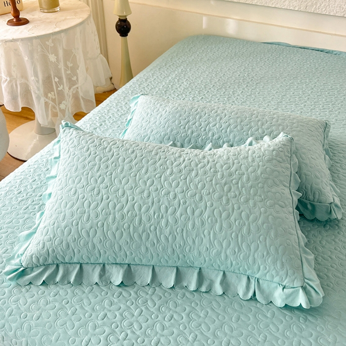 91家纺网 家纺一手货源 找家纺 2025韩版少女心法式公主风水洗棉蕾丝花边夏被床盖款四件套泡泡棉小竺棉凉蝴蝶结夏被床盖款四件套  蜜可儿-嫩芽绿