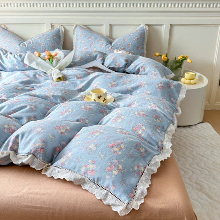 91家纺网 家纺一手货源 找家纺 【苏东来】2025韩版蕾丝花边纯棉全棉双层纱四件套全棉纯棉小碎花印花四件套小清新公主风韩系皱皱纱花边四件套针织棉四件套件 邂逅