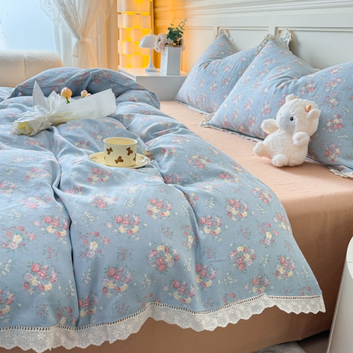 91家纺网 家纺一手货源 找家纺 【苏东来】2025韩版蕾丝花边纯棉全棉双层纱四件套全棉纯棉小碎花印花四件套小清新公主风韩系皱皱纱花边四件套针织棉四件套件 邂逅