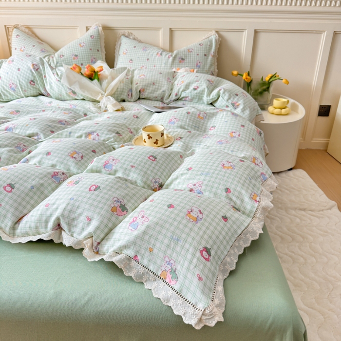 91家纺网 家纺一手货源 找家纺 【苏东来】2025韩版蕾丝花边纯棉全棉双层纱四件套全棉纯棉小碎花印花四件套小清新公主风韩系皱皱纱花边四件套针织棉四件套件 甜心小兔绿