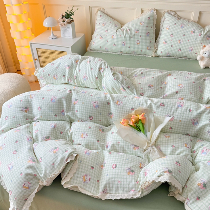 91家纺网 家纺一手货源 找家纺 【苏东来】2025韩版蕾丝花边纯棉全棉双层纱四件套全棉纯棉小碎花印花四件套小清新公主风韩系皱皱纱花边四件套针织棉四件套件 甜心小兔绿