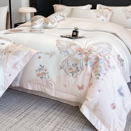 91家纺网 家纺一手货源 找家纺 春夏新品50*50S贡缎长绒棉刺绣四件套纯棉床单床笠高档礼盒装 白拼粉-蝶舞飘香-贡缎长绒棉