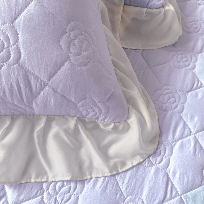 91家纺网 家纺一手货源 找家纺 苏米娜家纺2025春夏韩版法式公主风水洗棉床盖款多功能被套 夏被床盖四件套多功能二合一水洗棉夹泡泡棉小竺棉棉床裙款 香榭丽-梦幻紫