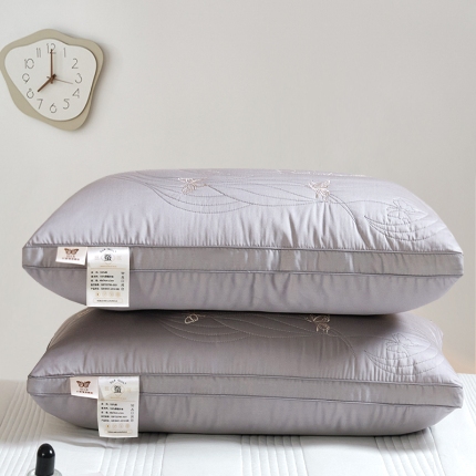 91家纺网 家纺一手货源 找家纺 兴丝露枕芯 全棉刺绣羽丝枕 枕芯 立体双边枕 全棉枕芯 成人枕头