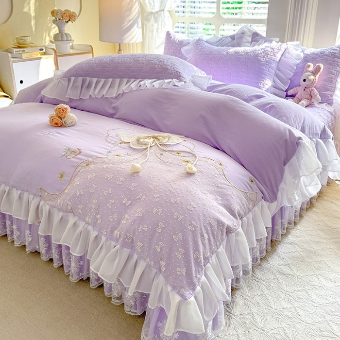 91家纺网 家纺一手货源 找家纺 苏米娜家纺2025春夏新品韩版甜美公主风超柔水洗棉床盖四件套刺绣针织棉双层纱纯棉棉麻全棉少女心夹棉床裙款夏被款床盖四件套 幻蝶-梦幻紫 