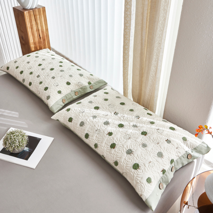 91家纺网 家纺一手货源 找家纺 （总）爱港家纺 2025新款全棉绗缝夹棉双面枕套 枕头套 四季款 隔汗隔脏