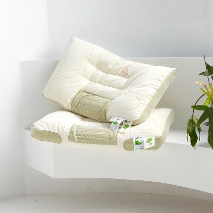 91家纺网 家纺一手货源 找家纺 （总）2025新款 全棉草本护颈枕芯 植物按摩竹片舒睡保健枕头