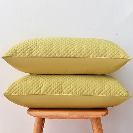 91家纺网 家纺一手货源 找家纺 （总）兴丝露枕芯 小方格夹棉绗绣枕 羽丝枕 羽丝绒枕芯 舒适枕 中高枕成人枕头