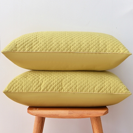 91家纺网 家纺一手货源 找家纺 （总）兴丝露枕芯 小方格夹棉绗绣枕 羽丝枕 羽丝绒枕芯 舒适枕 中高枕成人枕头