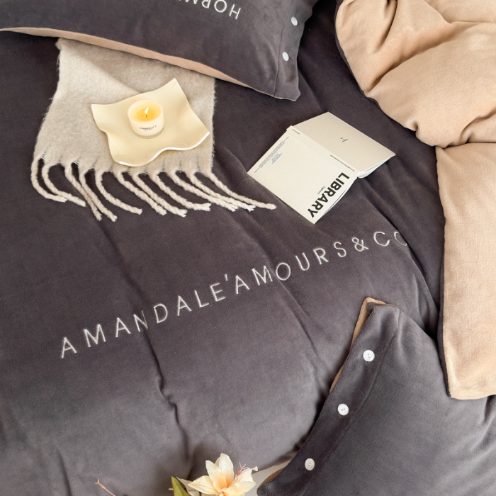 91家纺网 家纺一手货源 找家纺 梵星摄影  简约绒类拍摄赏析