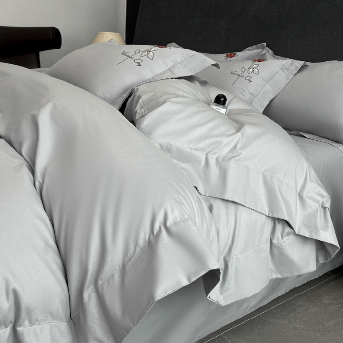 91家纺网 家纺一手货源 找家纺 （总）（控价）2025新款 专版花型 高克重A类 全棉长绒棉精工刺绣四件套-梅琳娜