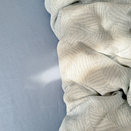 91家纺网 家纺一手货源 找家纺 眠博士2025新款AB版简约时尚A类全棉三层纱系列单被套 三层纱-幸运叶-蓝