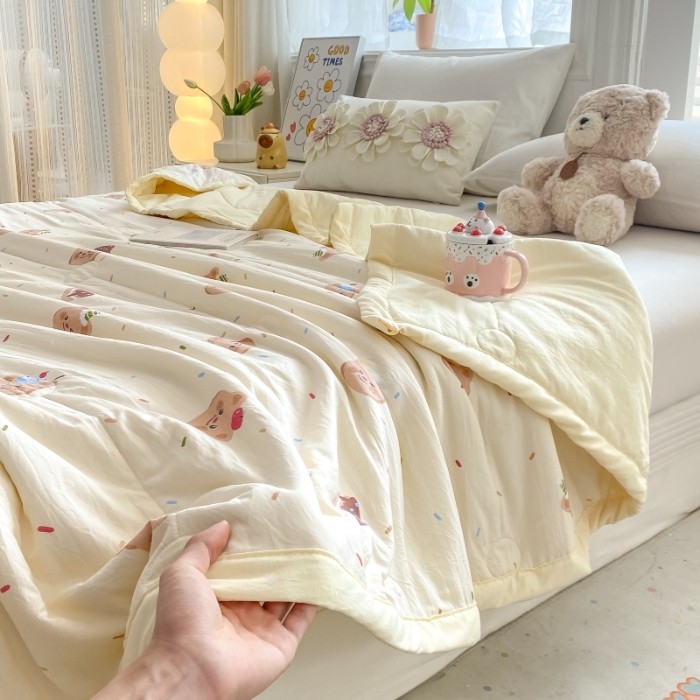 91家纺网 家纺一手货源 找家纺 好睡棉 2025新款柔软裸睡级水洗棉夏被新疆棉花被夏凉被空调被被子 奶油小熊