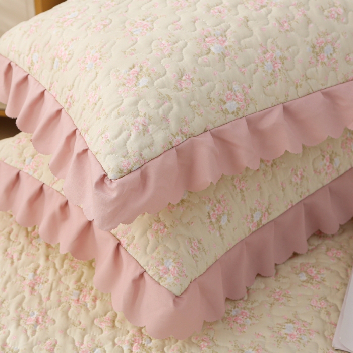 91家纺网 家纺一手货源 找家纺 2025新款针织棉双层纱床盖四件套蕾丝床盖三件套夏被床盖四件套 云山沐晚