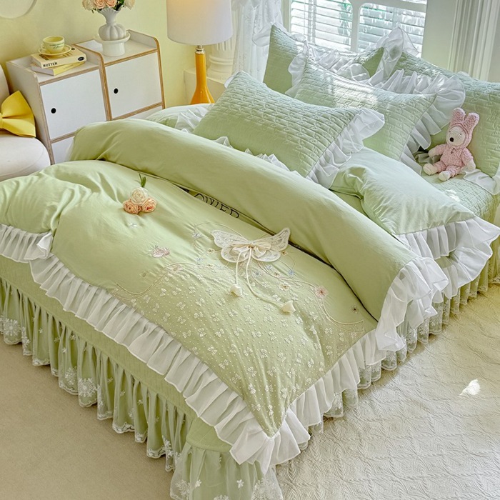 91家纺网 家纺一手货源 找家纺 苏米娜家纺2025春夏新品韩版甜美公主风全棉双层纱水洗棉床盖四件套刺绣针织棉双层纱纯棉棉麻全棉少女心夹棉床裙款夏被款床盖四件套 幻蝶-嫩芽绿