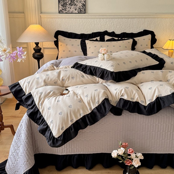 91家纺网 家纺一手货源 找家纺 苏米娜家纺法式A类母婴级针织双层纱床盖款四件套赫本风全棉纯棉麻泡泡棉小竺棉超柔水洗棉床单床盖款 赫本风-爱心