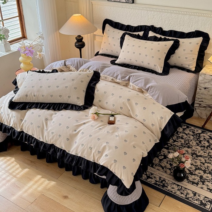 91家纺网 家纺一手货源 找家纺 苏米娜家纺法式A类母婴级针织双层纱床盖款四件套赫本风全棉纯棉麻泡泡棉小竺棉超柔水洗棉床单床盖款 赫本风-爱心