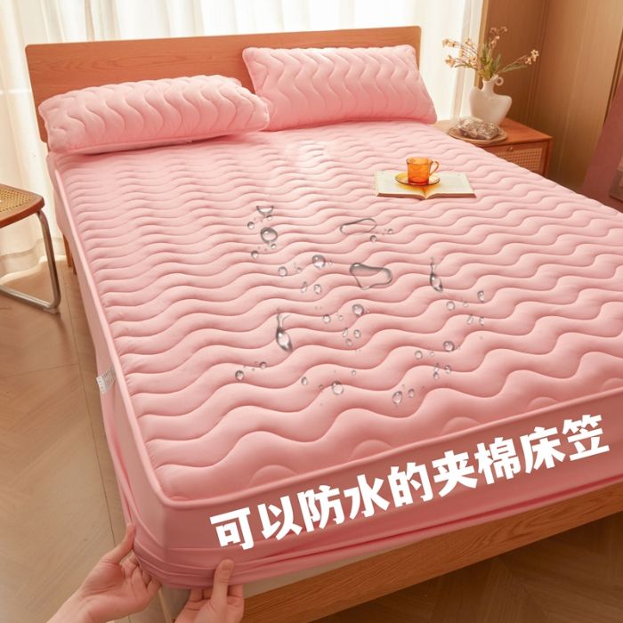 91家纺网 家纺一手货源 找家纺 初心家纺 2025新款原棉防水夹棉窗帘床护罩单件席梦思保护套防水床罩 粉玉