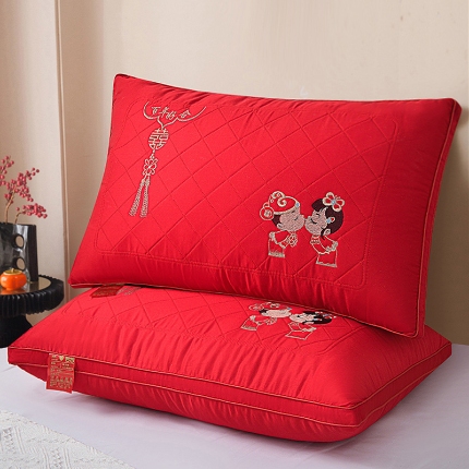 91家纺网 家纺一手货源 找家纺 全棉绣花婚庆枕芯 大红结婚枕 全棉枕芯 喜庆枕头 全棉羽丝枕 婚庆枕头