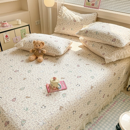 91家纺网 家纺一手货源 找家纺 （总）2025款全棉床盖花边款三件套ins清新风花卉系列床垫枕套四季通用床上用品