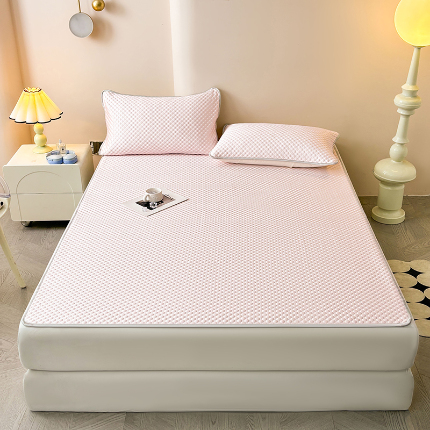 91家纺网 家纺一手货源 找家纺 湘之帛 2025新款凉感纯色豆豆席凉席系列烟霞粉基础款