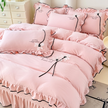 91家纺网 家纺一手货源 找家纺 （总）2025新款A类糯小棉云朵棉刺绣四件套 撞色立体花朵床盖三件套亲肤四件套雅韵系列