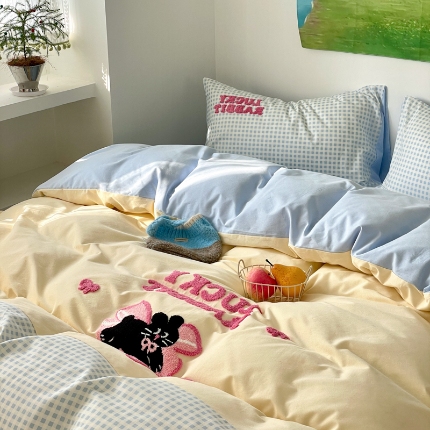 91家纺网 家纺一手货源 找家纺 左视觉  小清新化纤套件拍摄赏析