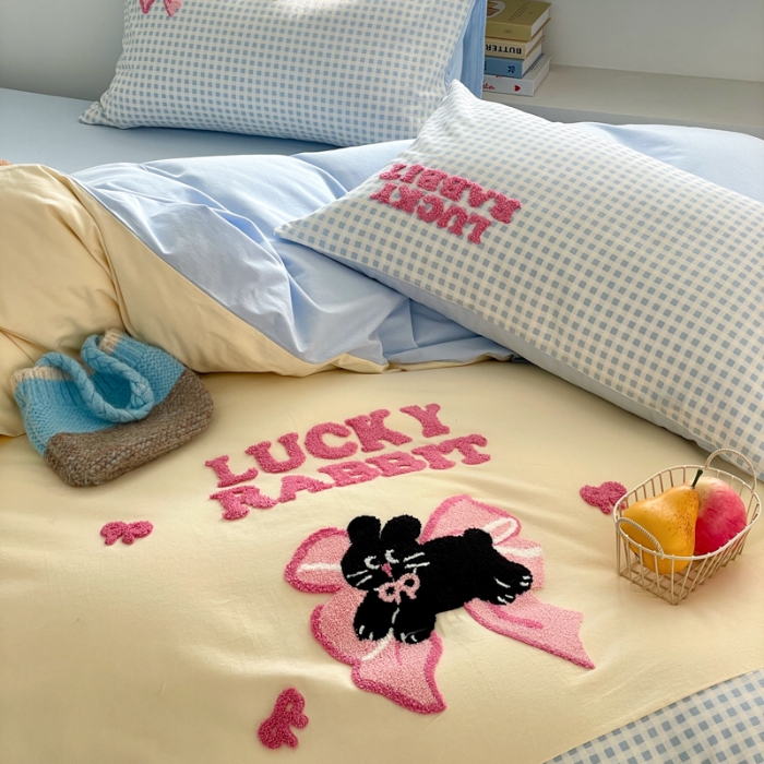 91家纺网 家纺一手货源 找家纺 左视觉  小清新化纤套件拍摄赏析