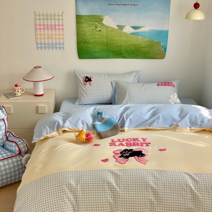 91家纺网 家纺一手货源 找家纺 左视觉  小清新化纤套件拍摄赏析