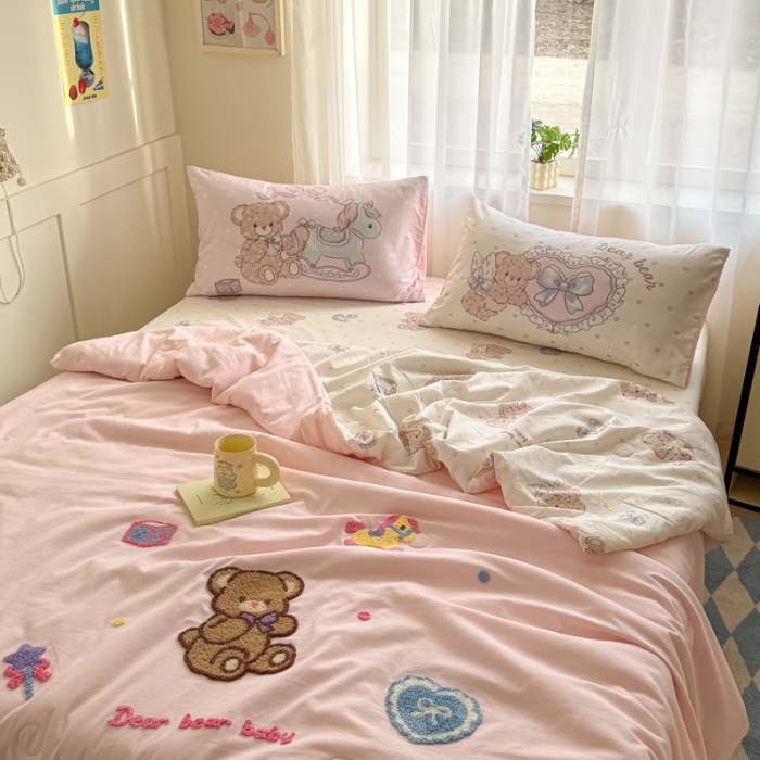 91家纺网 家纺一手货源 找家纺 左视觉  小清新卡通被子拍摄赏析