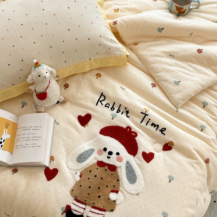 91家纺网 家纺一手货源 找家纺 左视觉  小清新卡通套件拍摄赏析