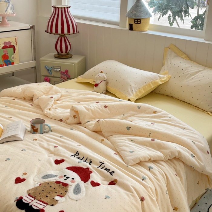 91家纺网 家纺一手货源 找家纺 左视觉  小清新卡通套件拍摄赏析