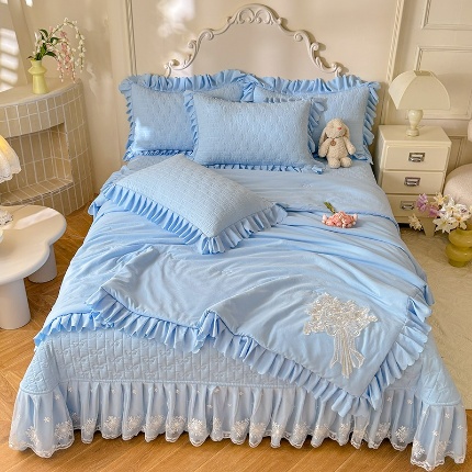 91家纺网 家纺一手货源 找家纺 （总）漫布云家纺2025春夏新品韩版甜美公主风超柔水洗棉床盖四件套刺绣针织棉双层纱纯棉棉麻全棉少女心夹棉床裙款夏被款床盖