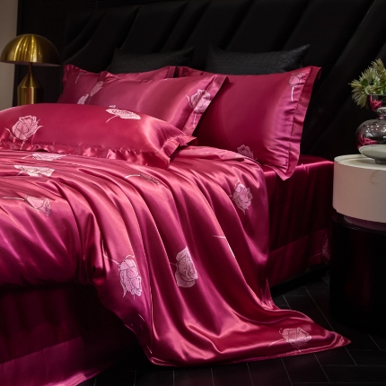 91家纺网 家纺一手货源 找家纺 【蒂梵熙家纺】2025新款夏季高端轻奢丝滑裸睡丝绸四件套冰丝豹纹水洗真丝斑马印花天丝四件套床上用品