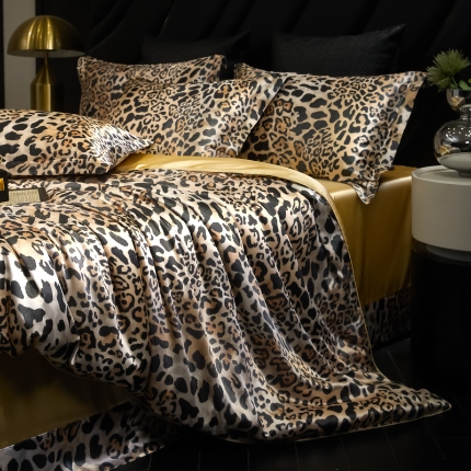 91家纺网 家纺一手货源 找家纺 【蒂梵熙家纺】2025新款夏季高端轻奢丝滑裸睡丝绸四件套冰丝豹纹水洗真丝斑马印花天丝四件套床上用品