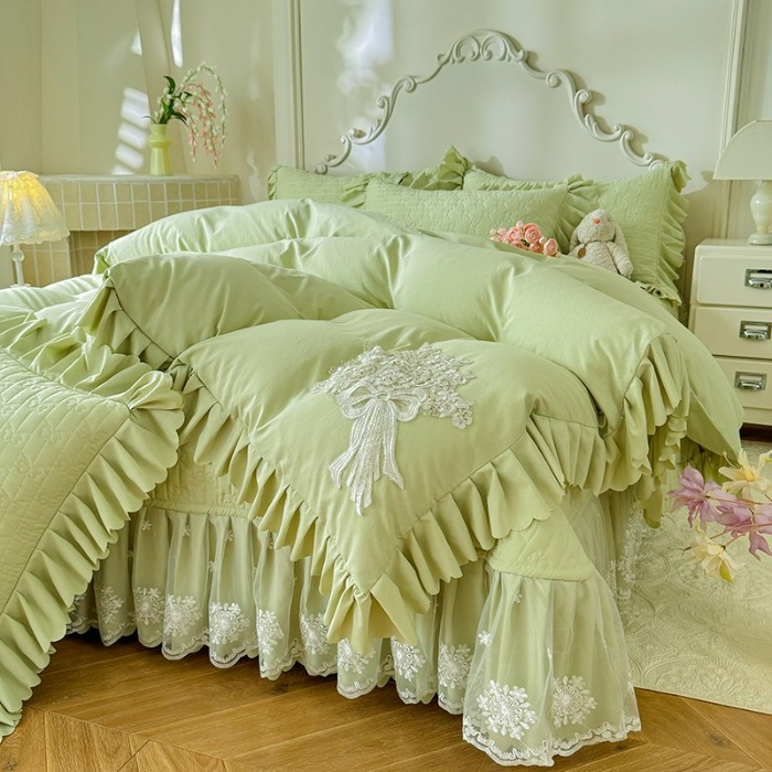 91家纺网 家纺一手货源 找家纺 漫布云家纺2025春夏新品韩版甜美公主风超柔水洗棉床盖四件套刺绣针织棉双层纱纯棉棉麻全棉少女心夹棉床裙款夏被款床盖 花夕-嫩芽绿 