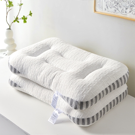 91家纺网 家纺一手货源 找家纺 兴丝露枕芯 蝴蝶型SPA按摩枕 羽丝枕 羽丝绒定型枕 成人枕