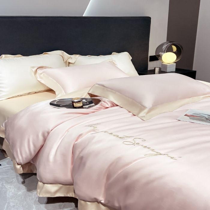 91家纺网 家纺一手货源 找家纺 春夏新品超细旦冷凝刺绣四件套100%莱赛尔高档礼盒装 冰梅粉-缦悦-超细旦